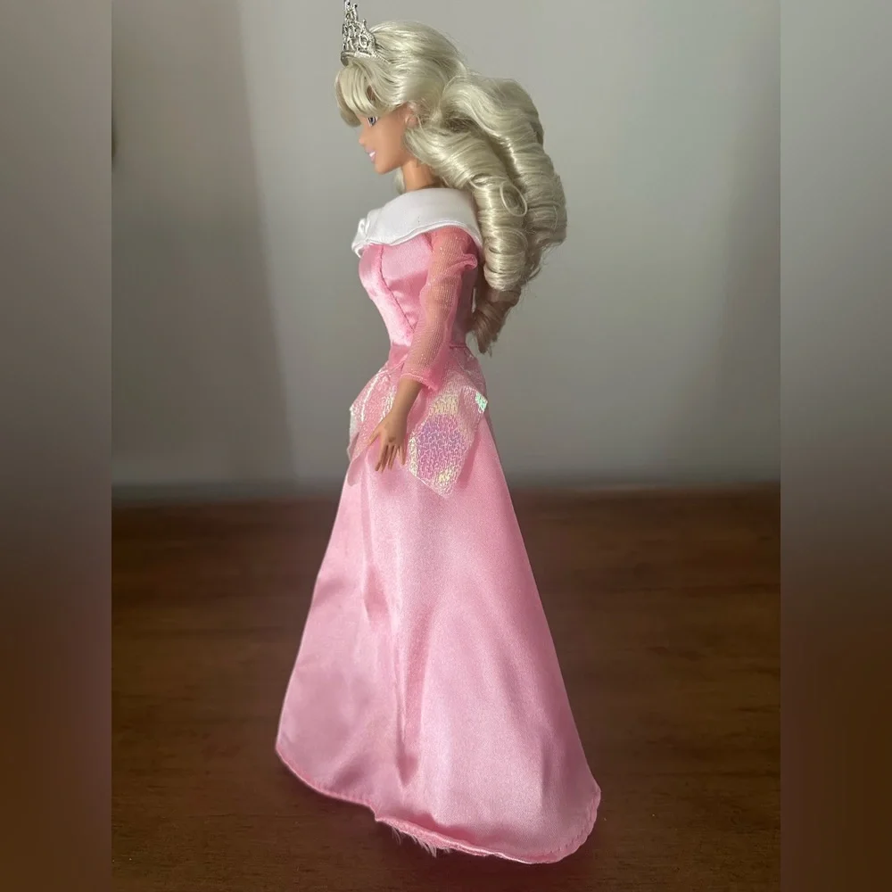 Disney Princess Aurora Classic Doll